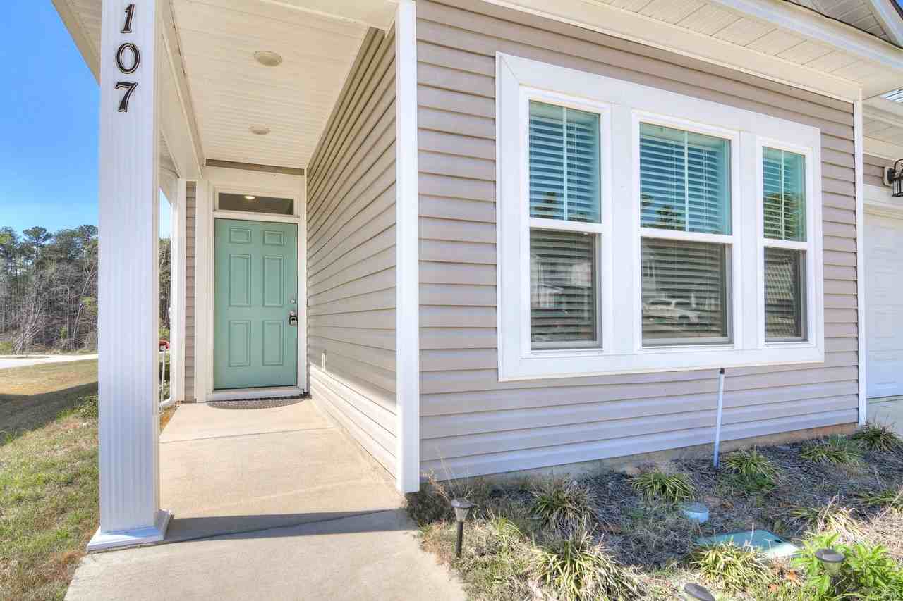 107 Candleberry Dr - Photo 4 of 24