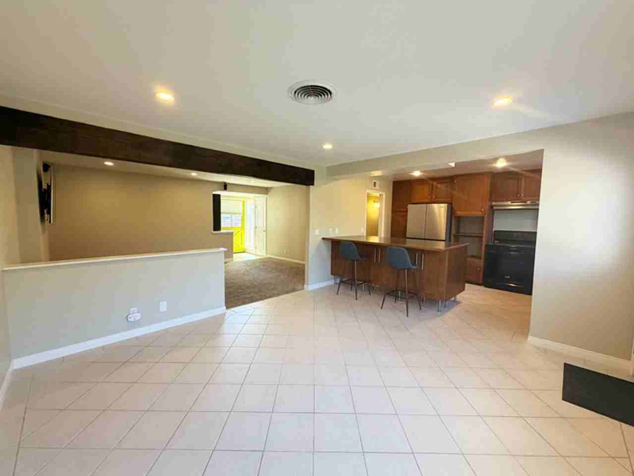 801 Worthington St - Photo 7 of 24