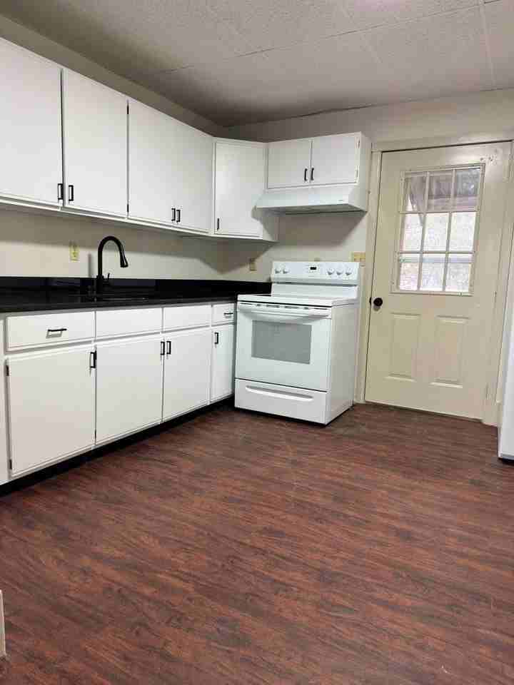 199 E Main St - Photo 3 of 12