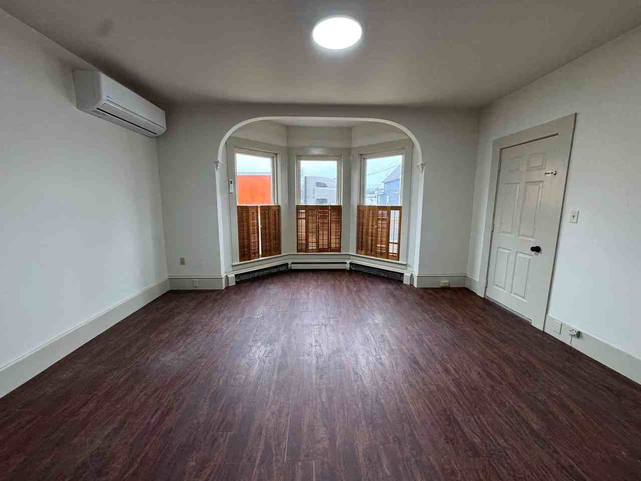 199 E Main St - Photo 5 of 12