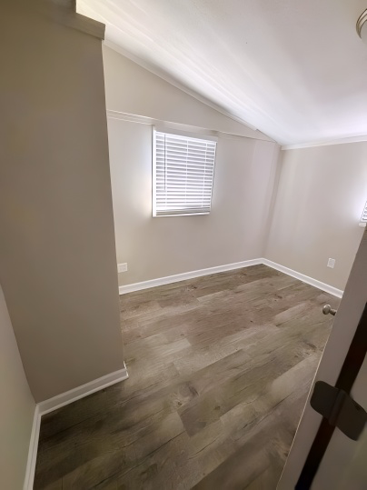 4032 Pershing Ave #1 - Photo 6 of 13