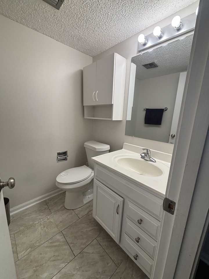 315 Sidney Martin Rd #1 - Photo 5 of 28