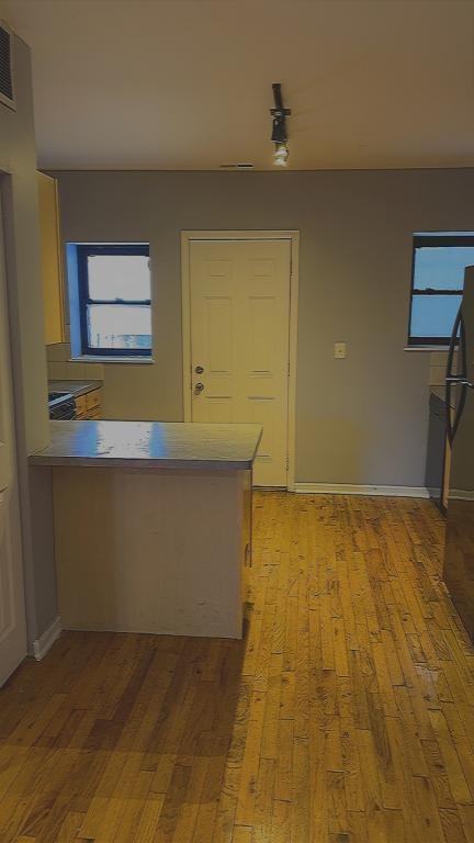 4553 S Michigan Ave - Photo 3 of 12