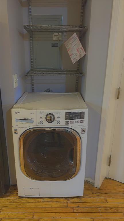 4553 S Michigan Ave - Photo 4 of 12