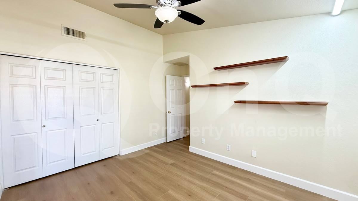4521 E Saint John Rd - Photo 2 of 10