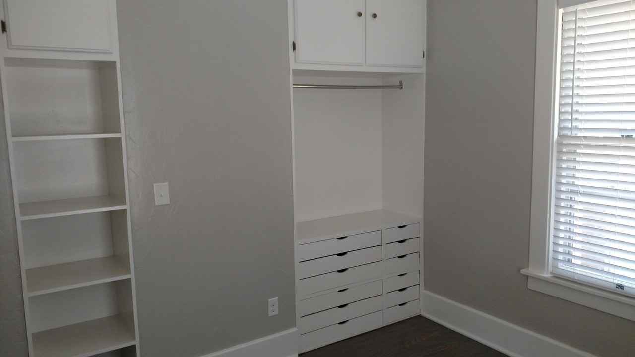 1015 15th St - Photo 6 of 14