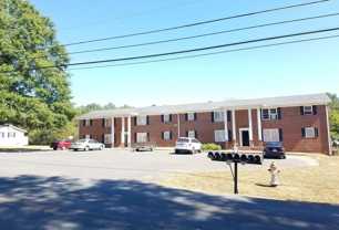 620 N College Dr #5 - Photo 1 of 1