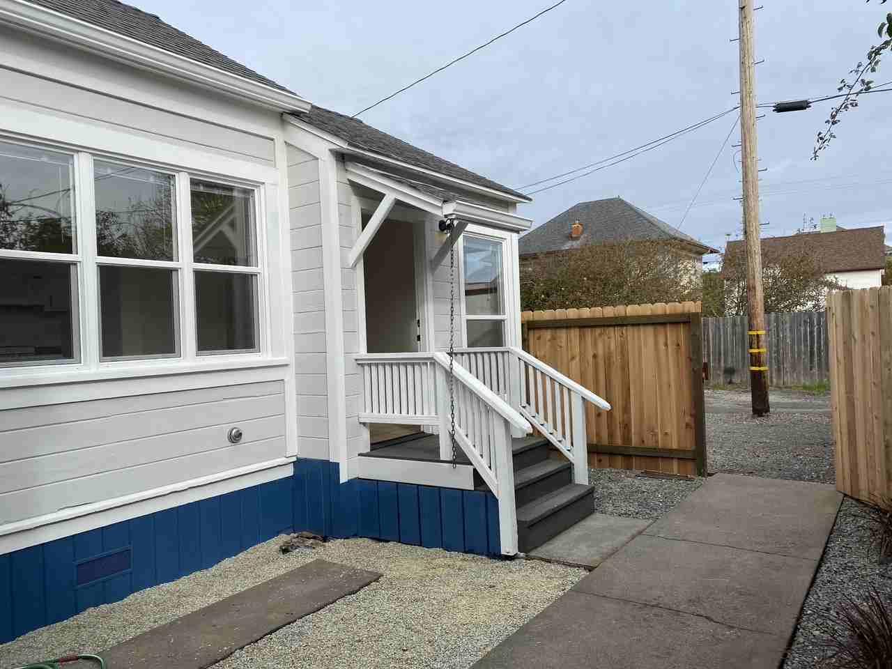 921 I St #3 - Photo 6 of 17