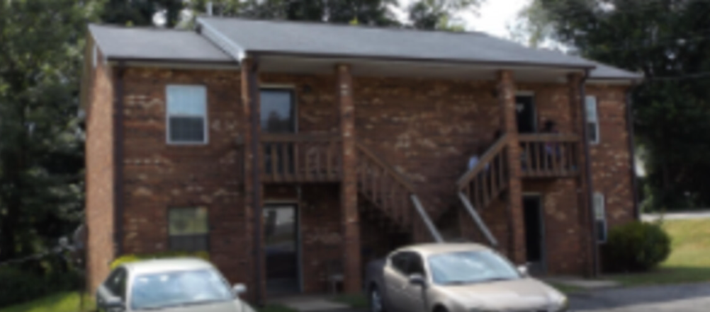 3990 Bradford Ct #C - Photo 6 of 6