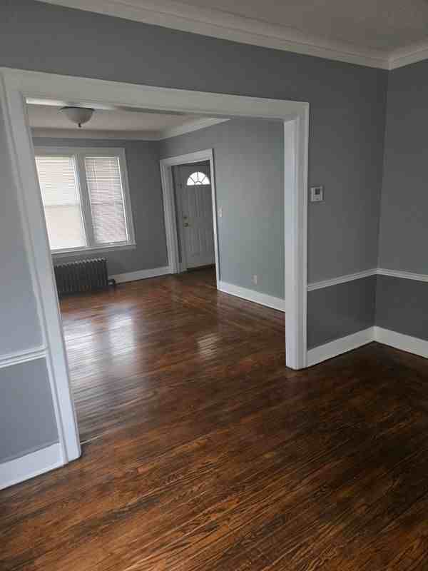 54 Sharon St - Photo 2 of 11