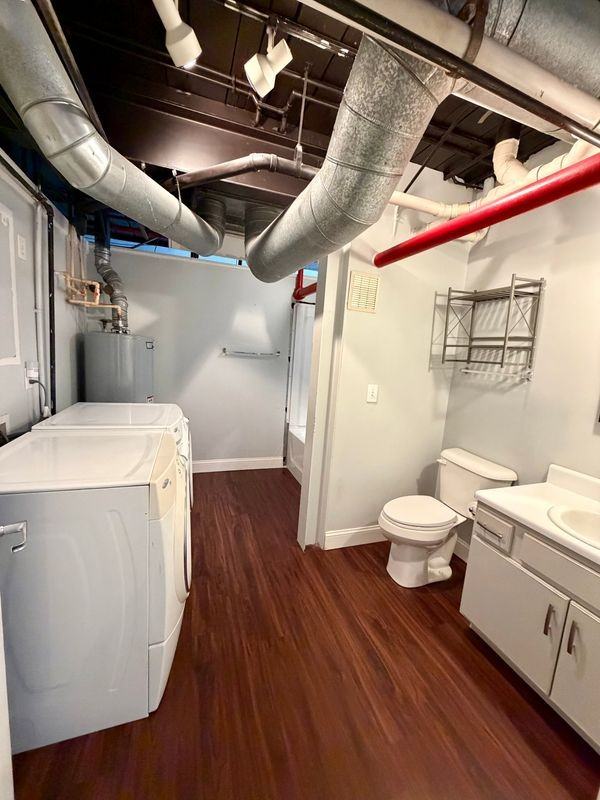 301 Bradley St - Photo 3 of 6