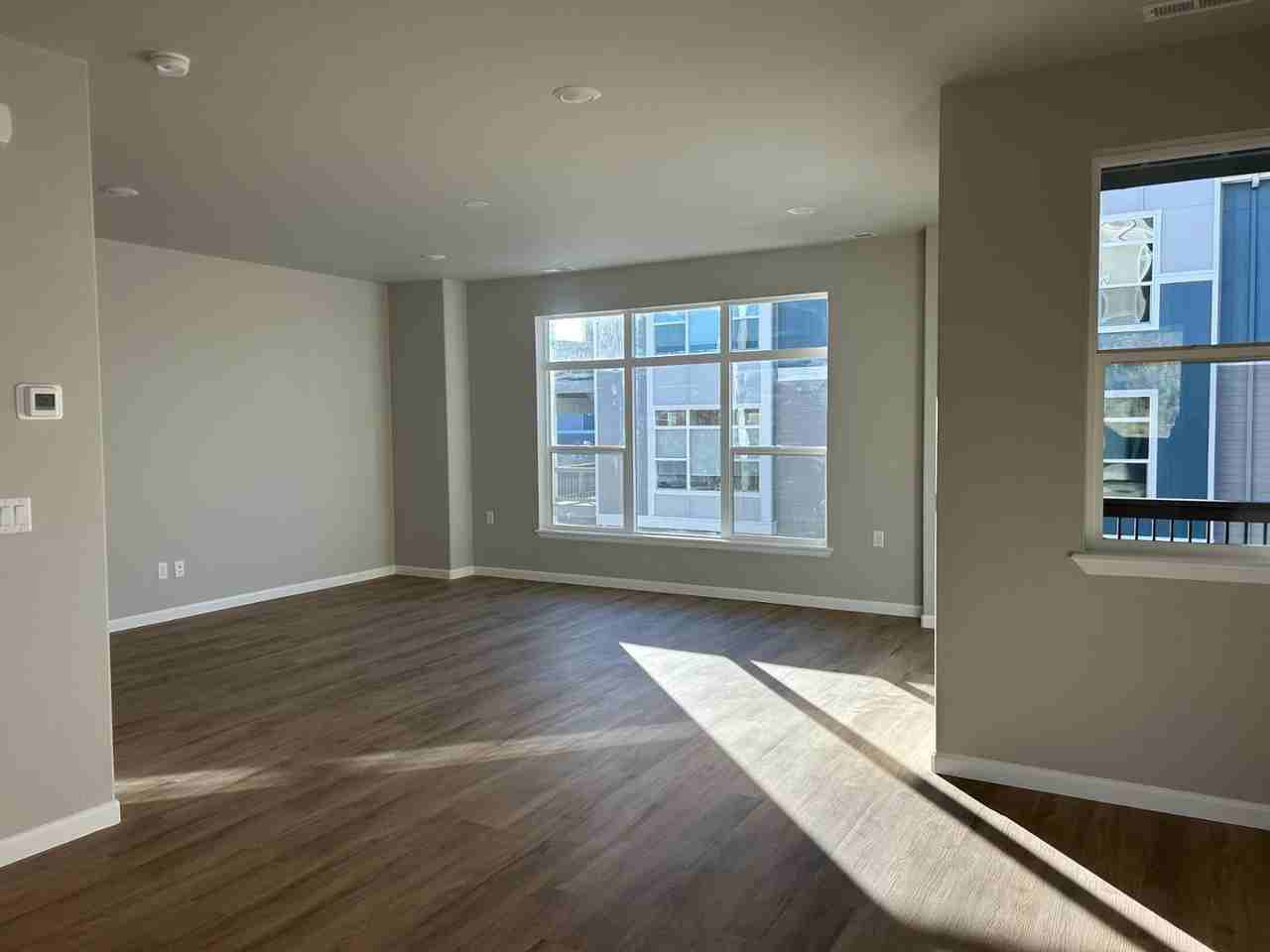 2790 Soleil Hts - Photo 3 of 23