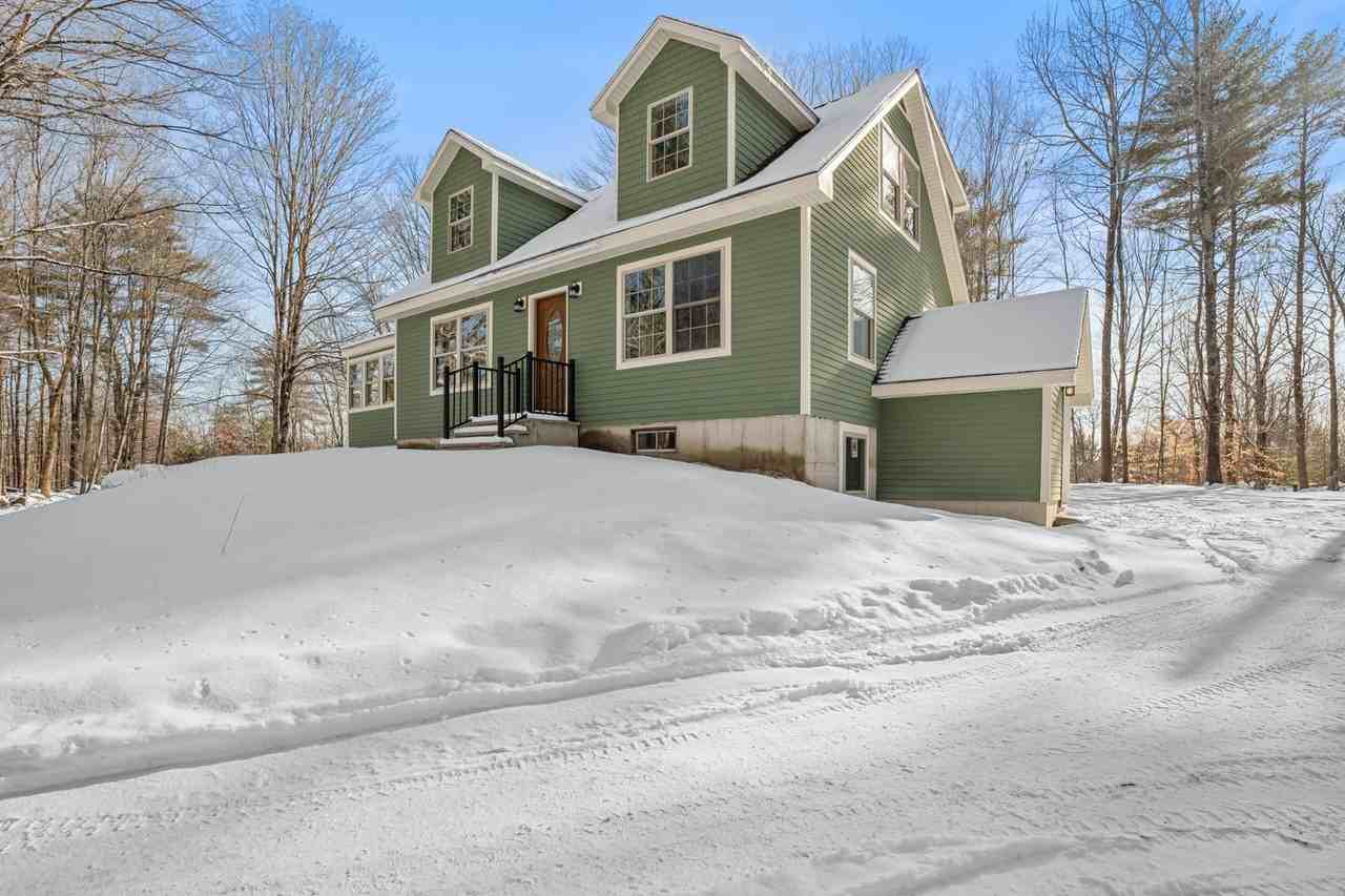 202 Colcord Pond Rd - Photo 4 of 35