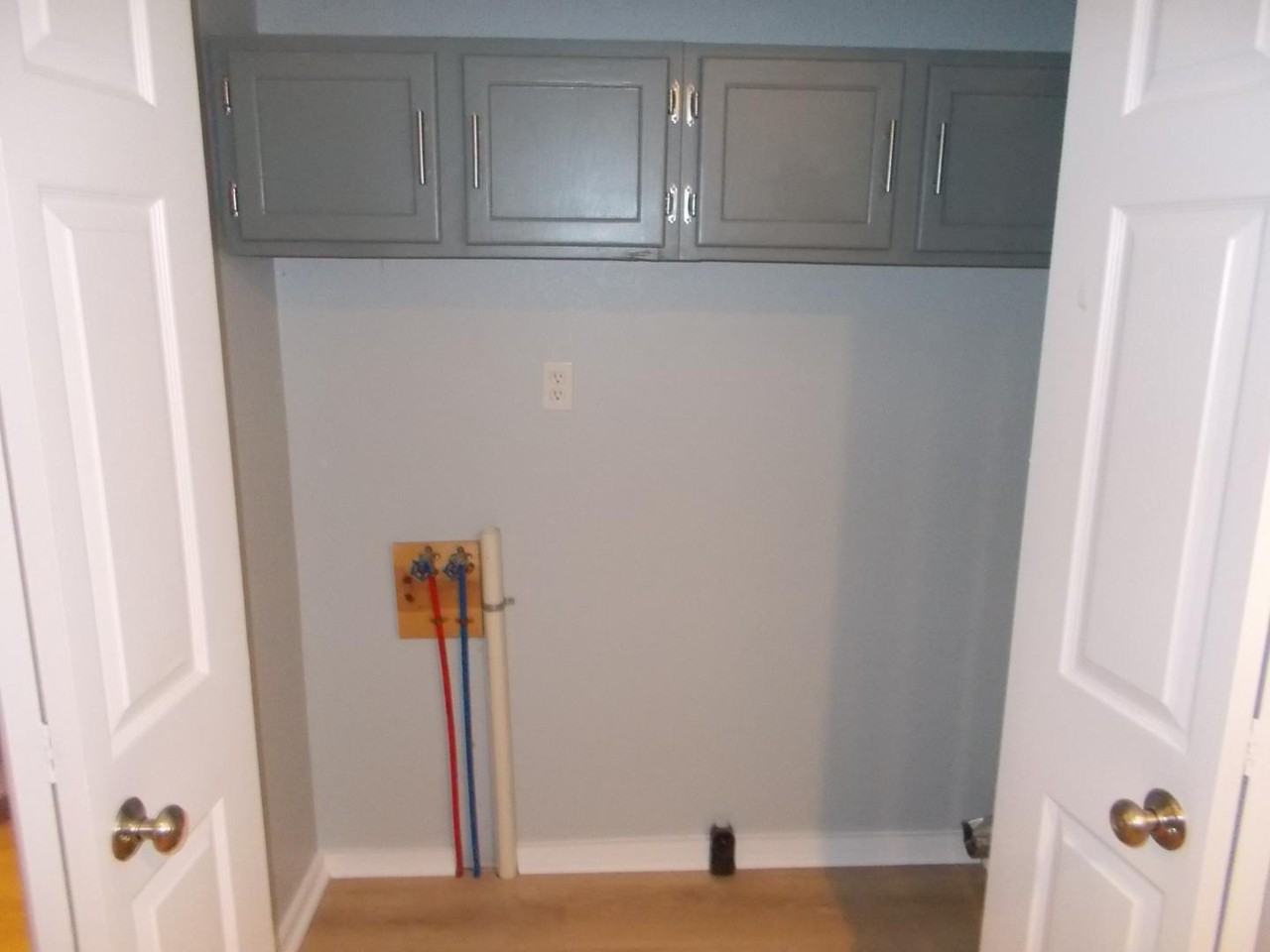 1042 Wright Ave - Photo 5 of 15