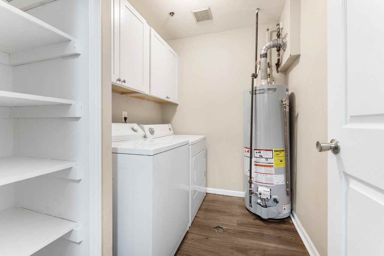 3670 S John Hix Rd #4 - Photo 7 of 13