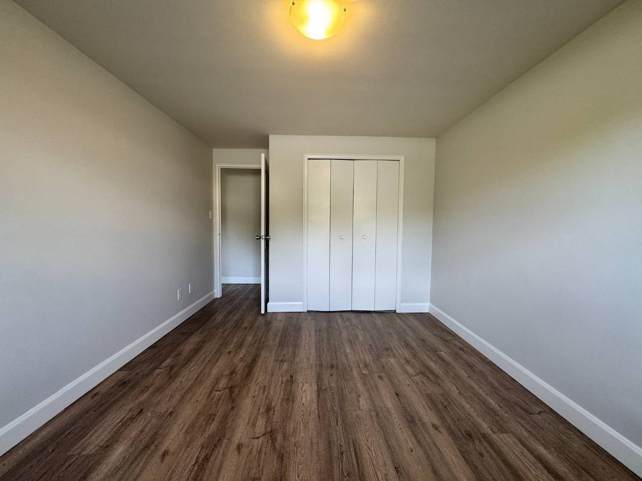 1100 Wellington St - Photo 4 of 10