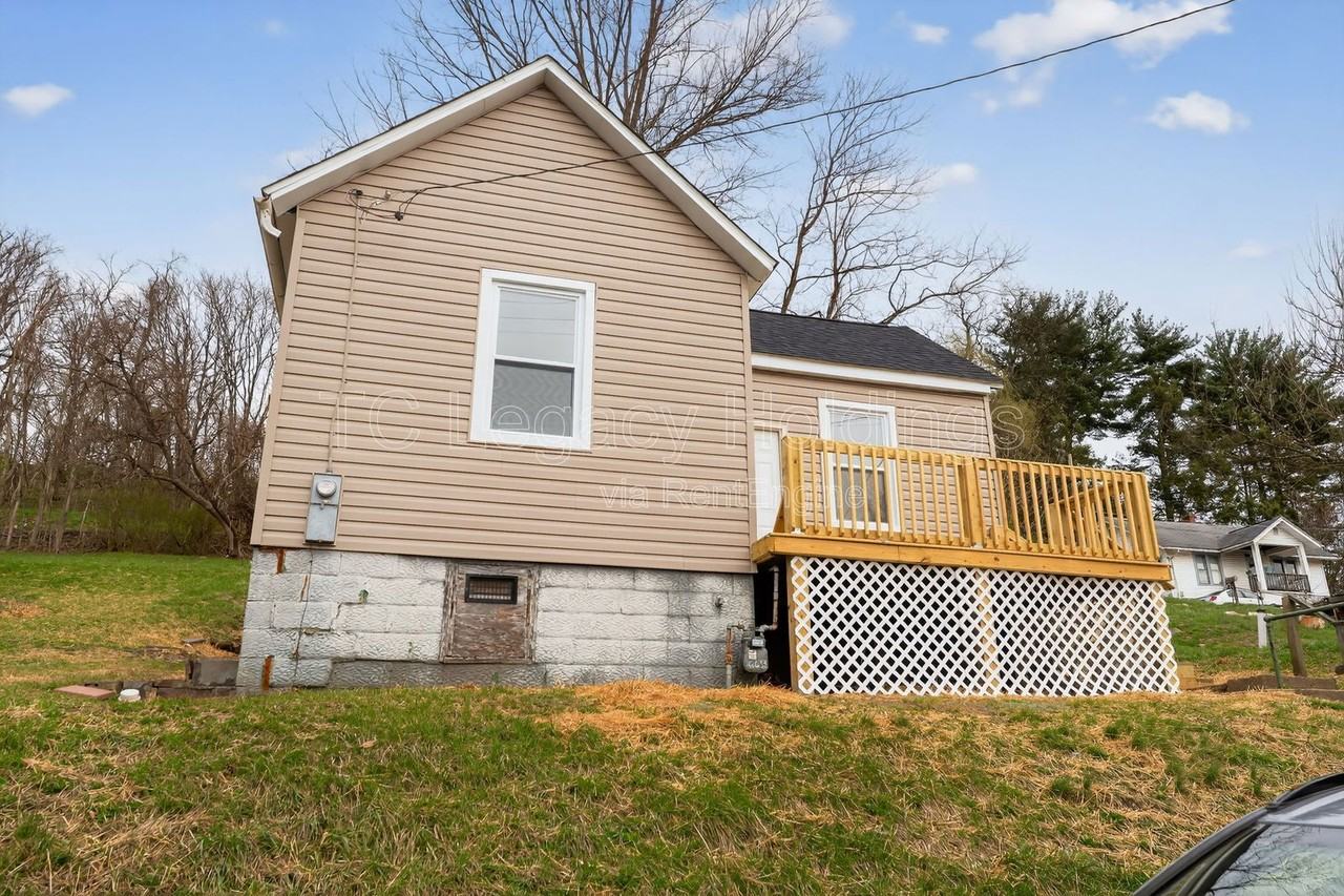 281 View Ave - Photo 2 of 31