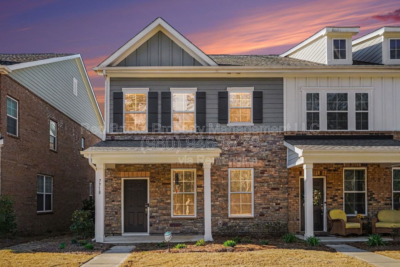 7718 Nelson Rd - Photo 2 of 24