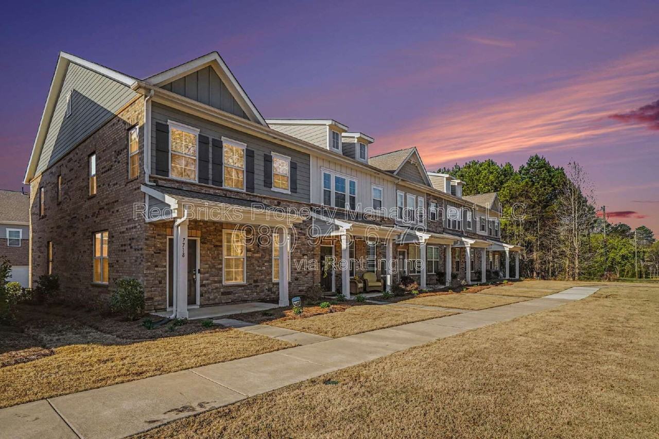 7718 Nelson Rd - Photo 4 of 24