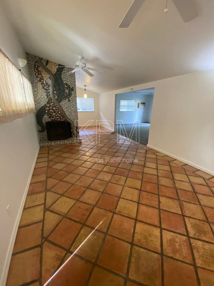 1851 Porter Way - Photo 3 of 25