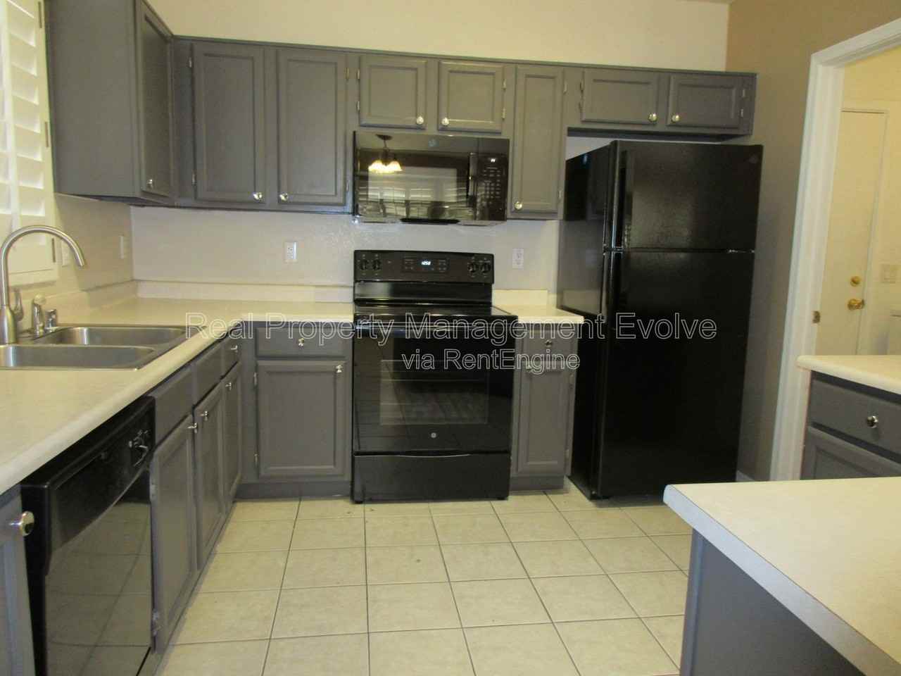 1560 W Cindy St - Photo 5 of 19