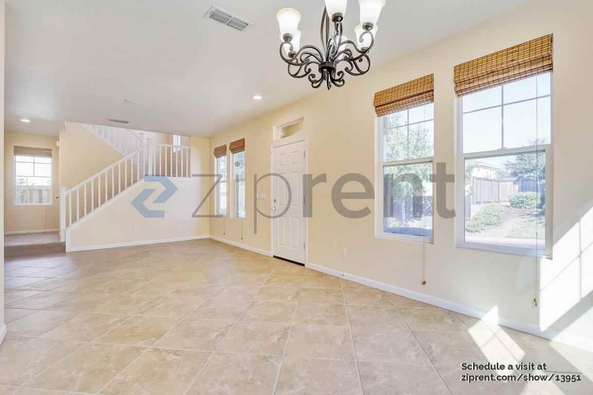 704 Moore Way - Photo 6 of 27