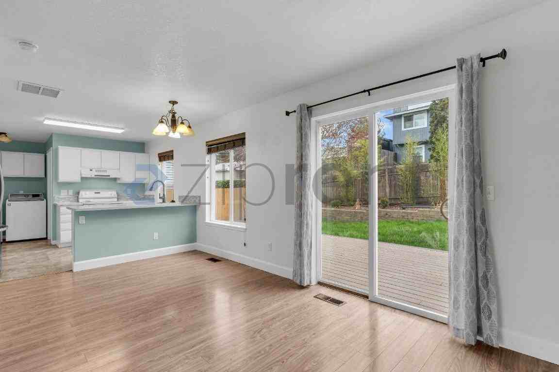 7410 Sw 173rd Pl - Photo 6 of 27