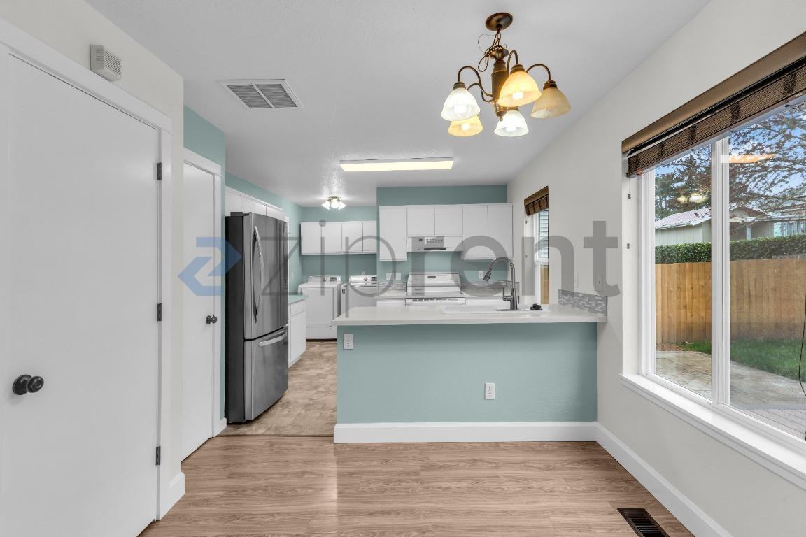 7410 Sw 173rd Pl - Photo 7 of 27