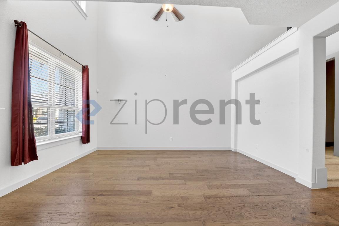 3909 Sukay Dr - Photo 7 of 24