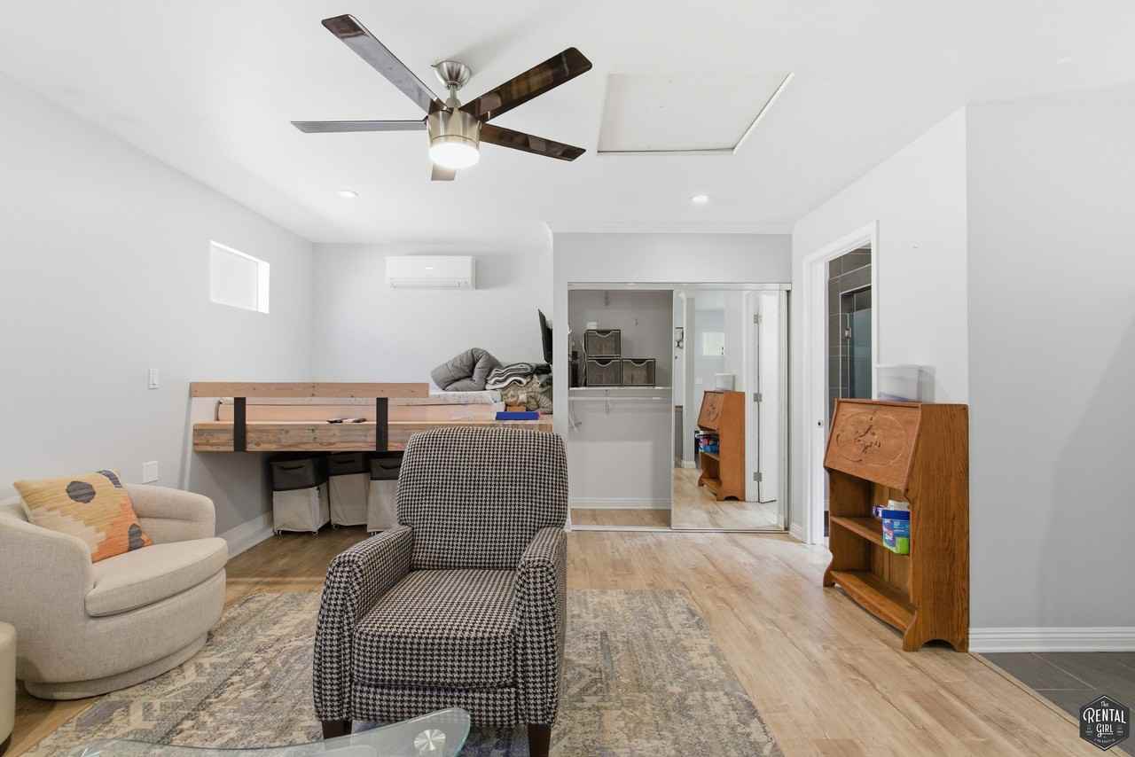 4276 Kenyon Ave - Photo 2 of 15