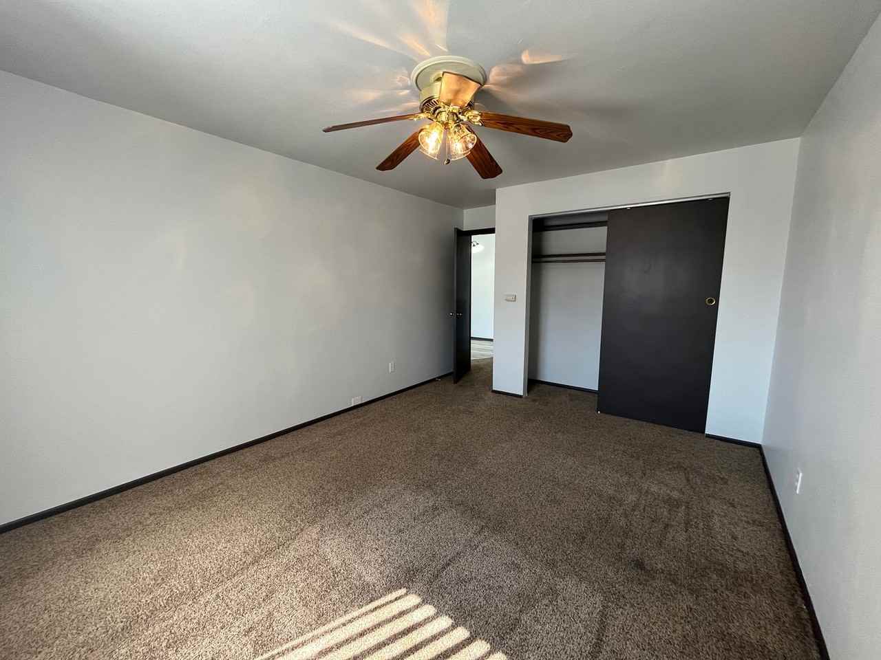 10628  W Dakota St. - Photo 6 of 26