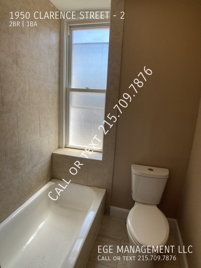 1950 Clarence St #2 - Photo 3 of 50