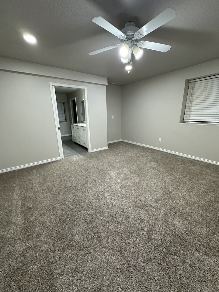 12339 S Black Foot St - Photo 6 of 17