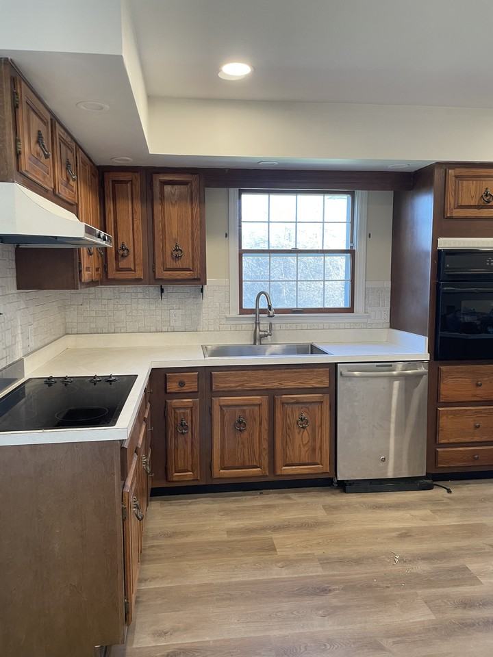 11121 Coppock Rd #NA - Photo 2 of 4