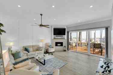 16276 Pacific Cir #NA - Photo 3 of 25