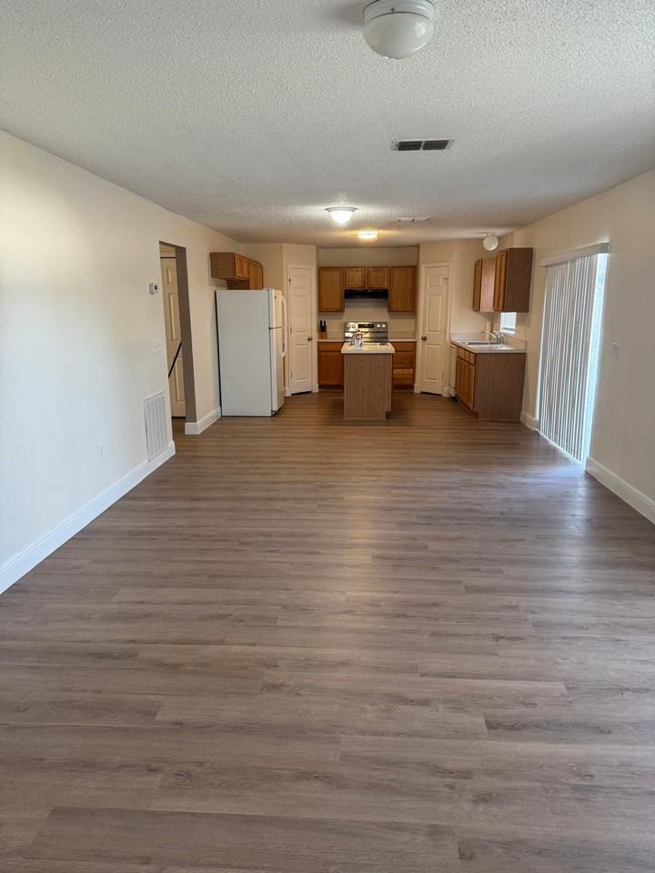 11718 Pethrick Dr #NA - Photo 5 of 25