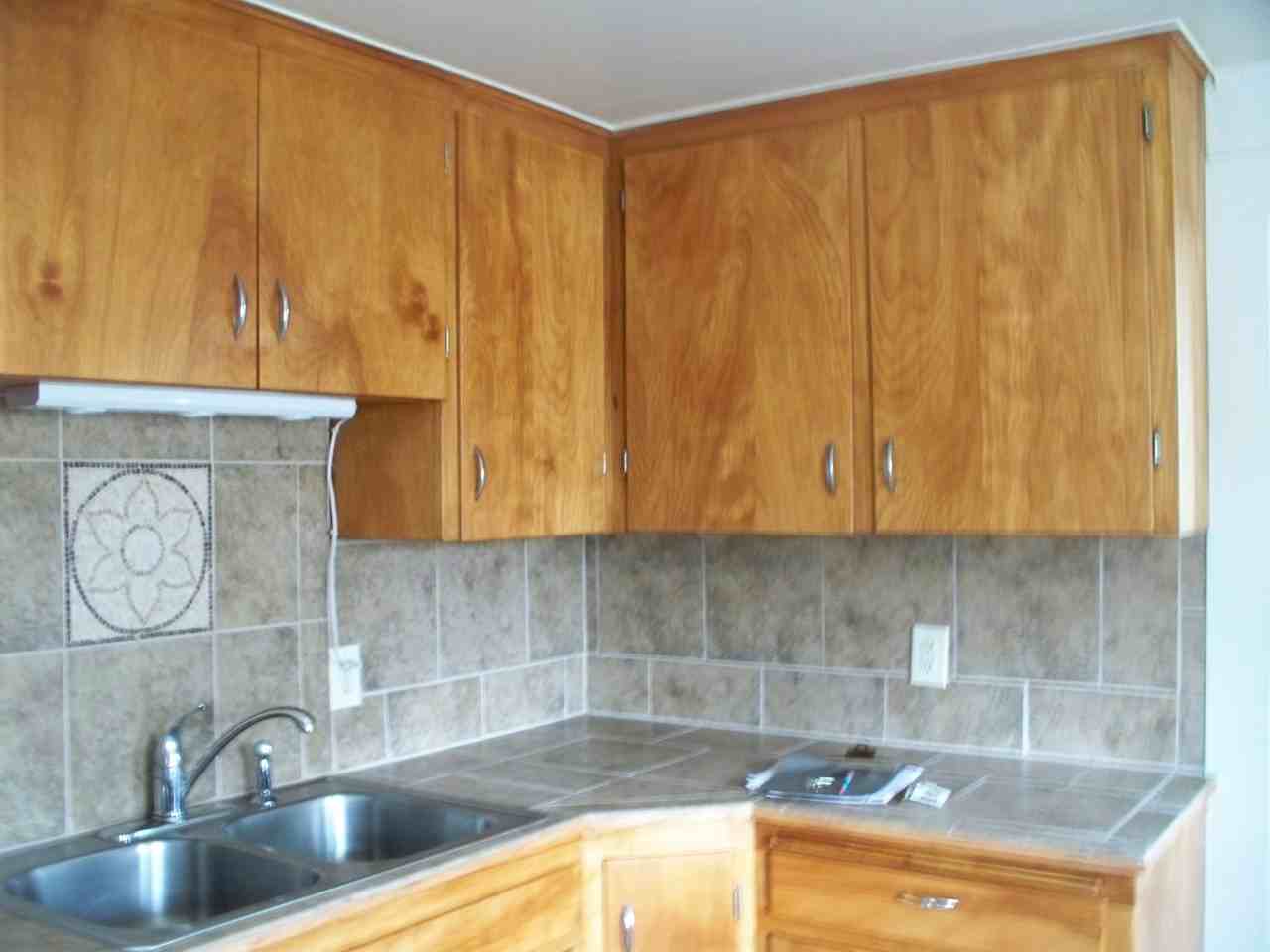 1005 Harrison Ave - Photo 3 of 12