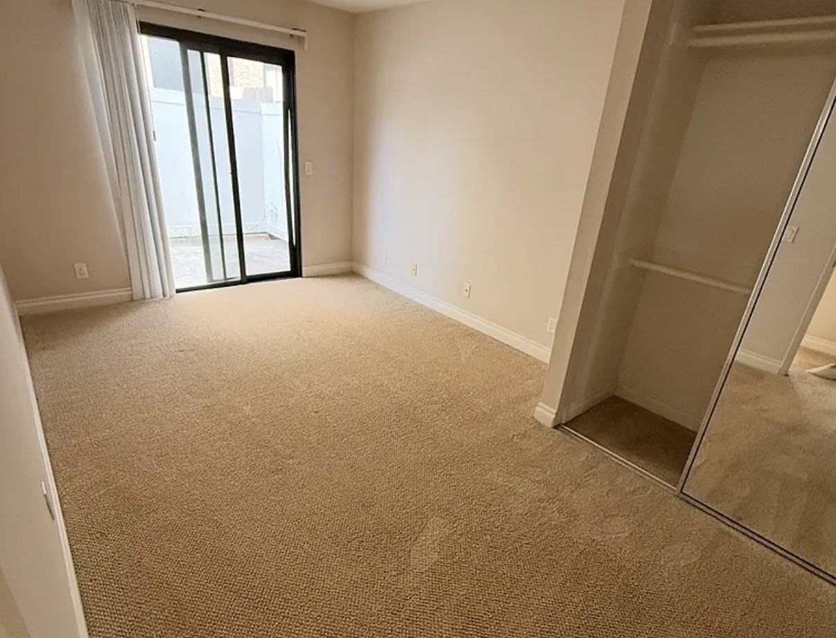 3938 Arizona St #4 - Photo 6 of 8