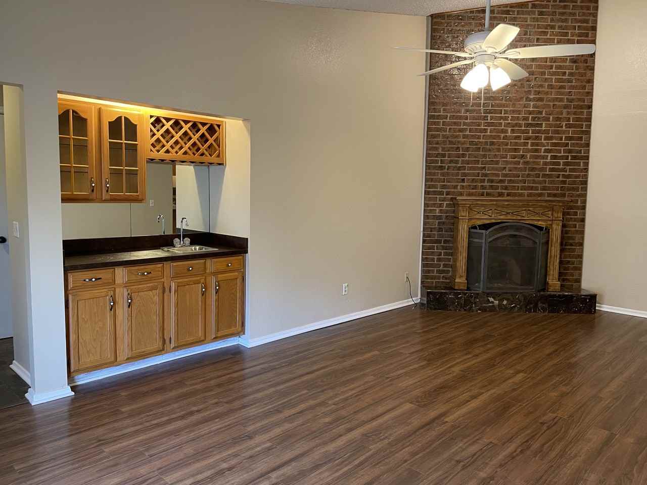 818 Nw 137th St #NA - Photo 4 of 29