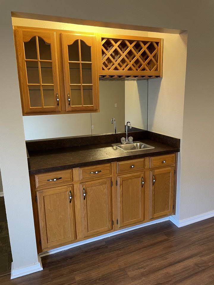 818 Nw 137th St #NA - Photo 5 of 29