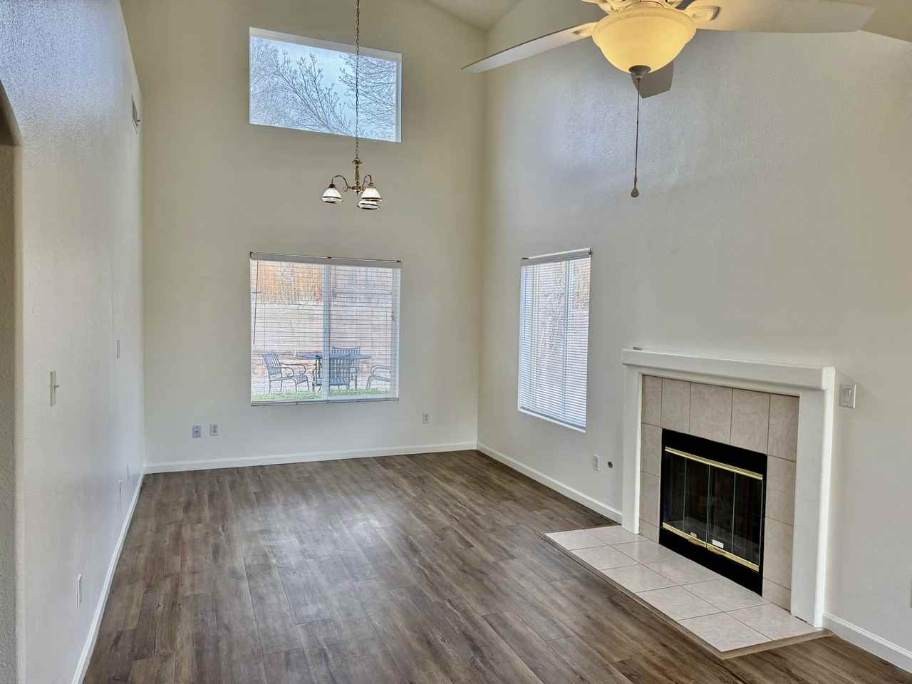 8516 Rancho Diego Pl Ne #NA - Photo 3 of 28