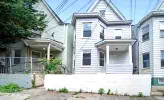 featured image of 209 N 4th St #1stFL