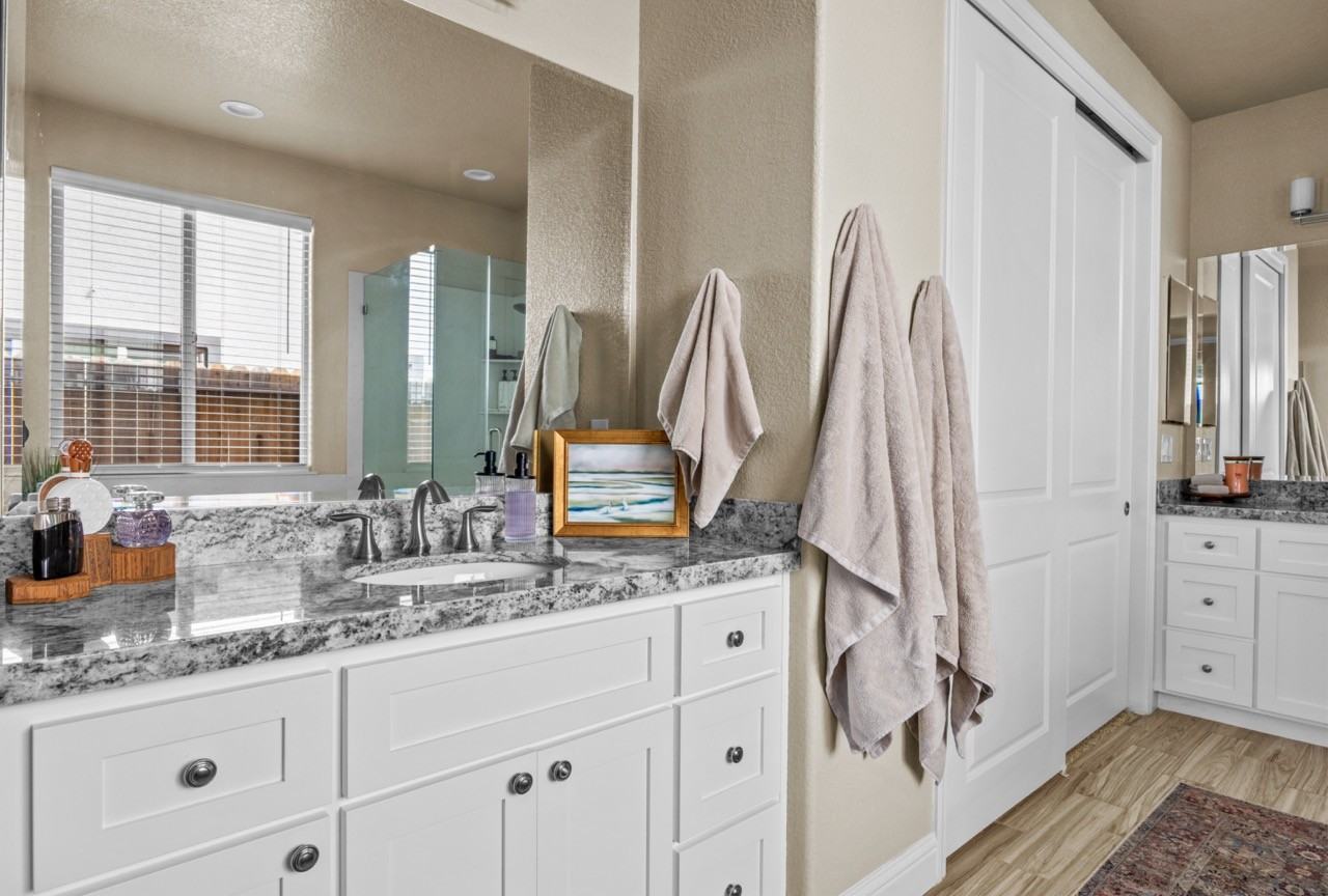 649 Morning Glory Cir #NA - Photo 6 of 17