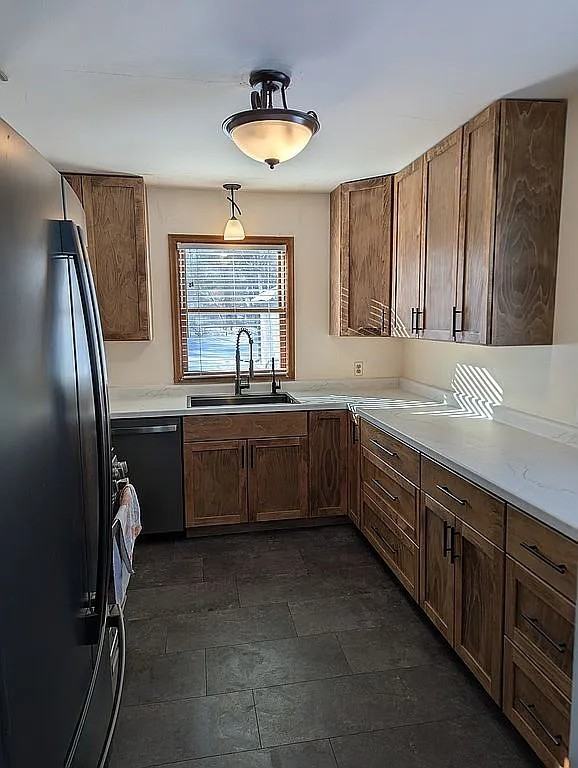 35 West Rd #NA - Photo 5 of 7