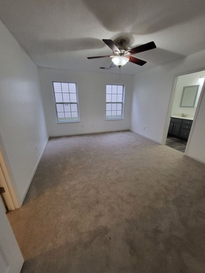 6532 Mallard Park Dr - Photo 3 of 18