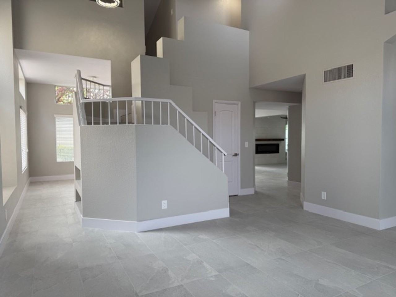 9521 Sierra Summit Ave - Photo 3 of 50