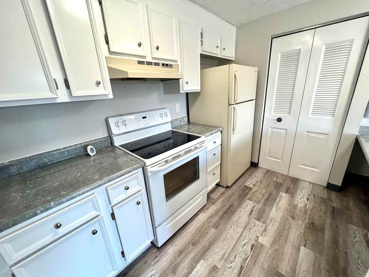 8109 Revere Pl - Photo 7 of 29