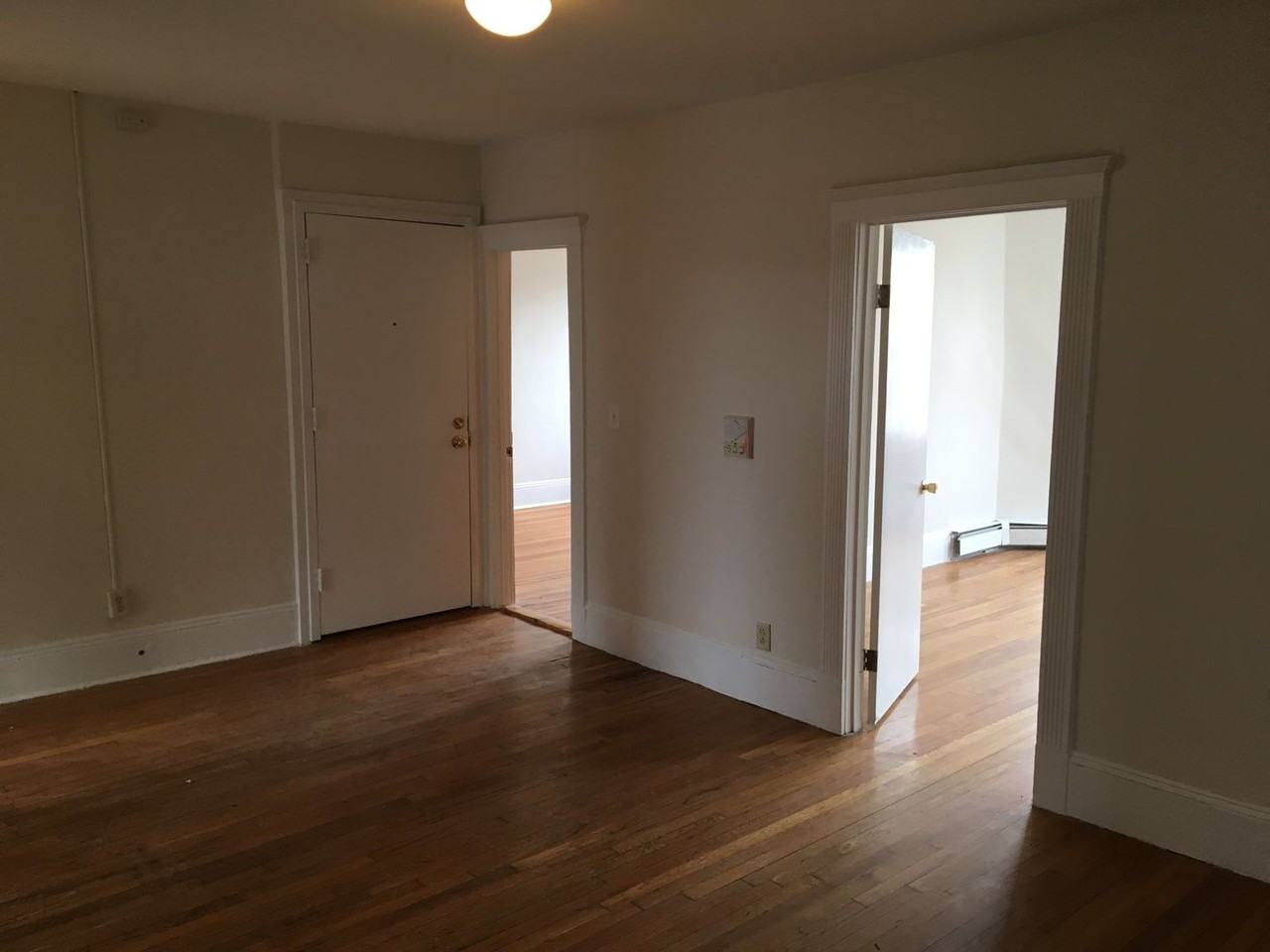 1668 Commonwealth Ave - Photo 2 of 10