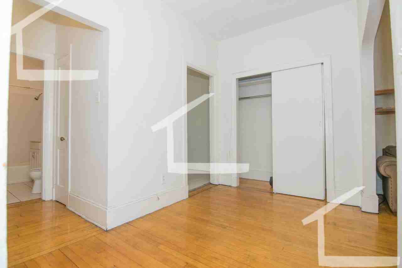 27 Brighton Ave - Photo 5 of 10