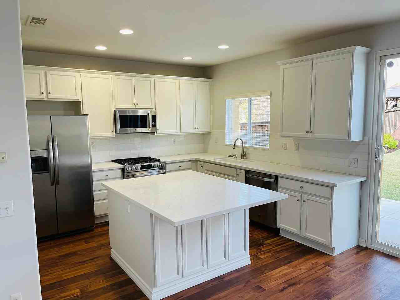 42864 Beamer Ct - Photo 6 of 20